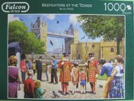 Beefeaters at the Tower (4497)